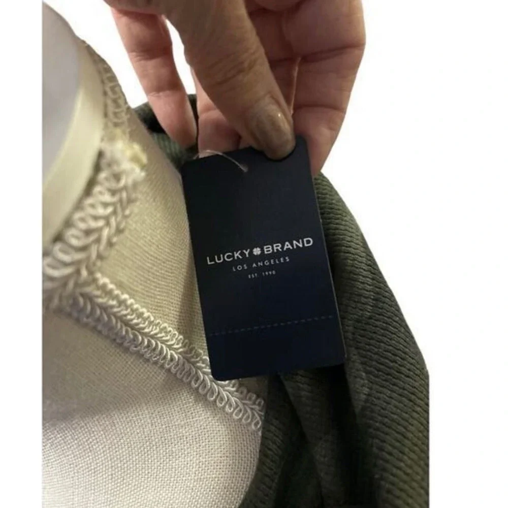 Lucky Brand wrap yourself